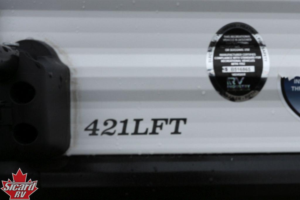 2026 PALOMINO PUMA VISTA 421LFT