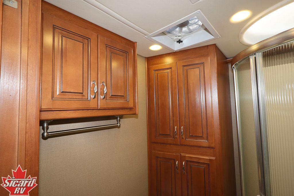 2015 FLEETWOOD DISCOVERY 40X