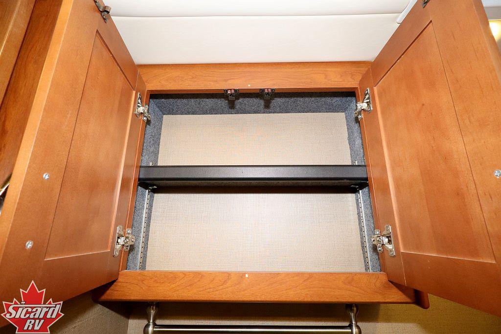 2015 FLEETWOOD DISCOVERY 40X