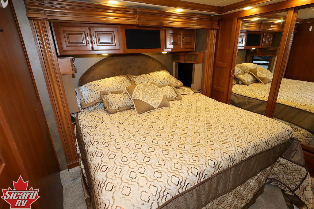 2015 FLEETWOOD DISCOVERY 40X