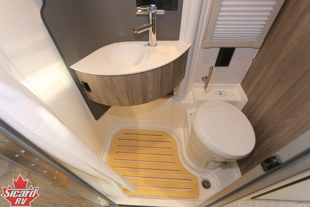 2026 WINNEBAGO EKKO 23B