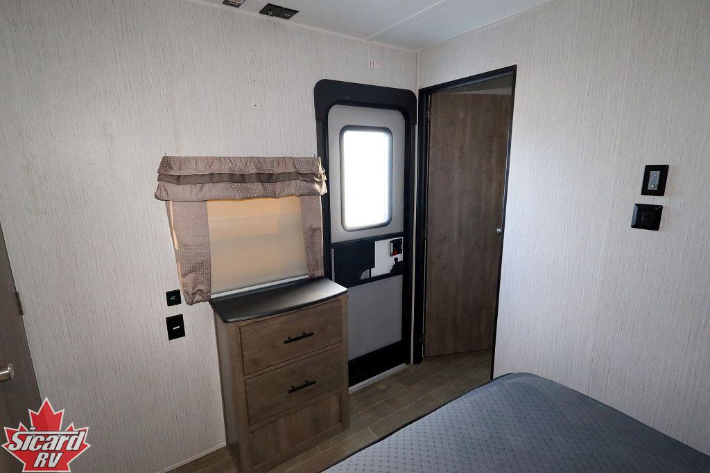 2020 PALOMINO PUMA 38RLB