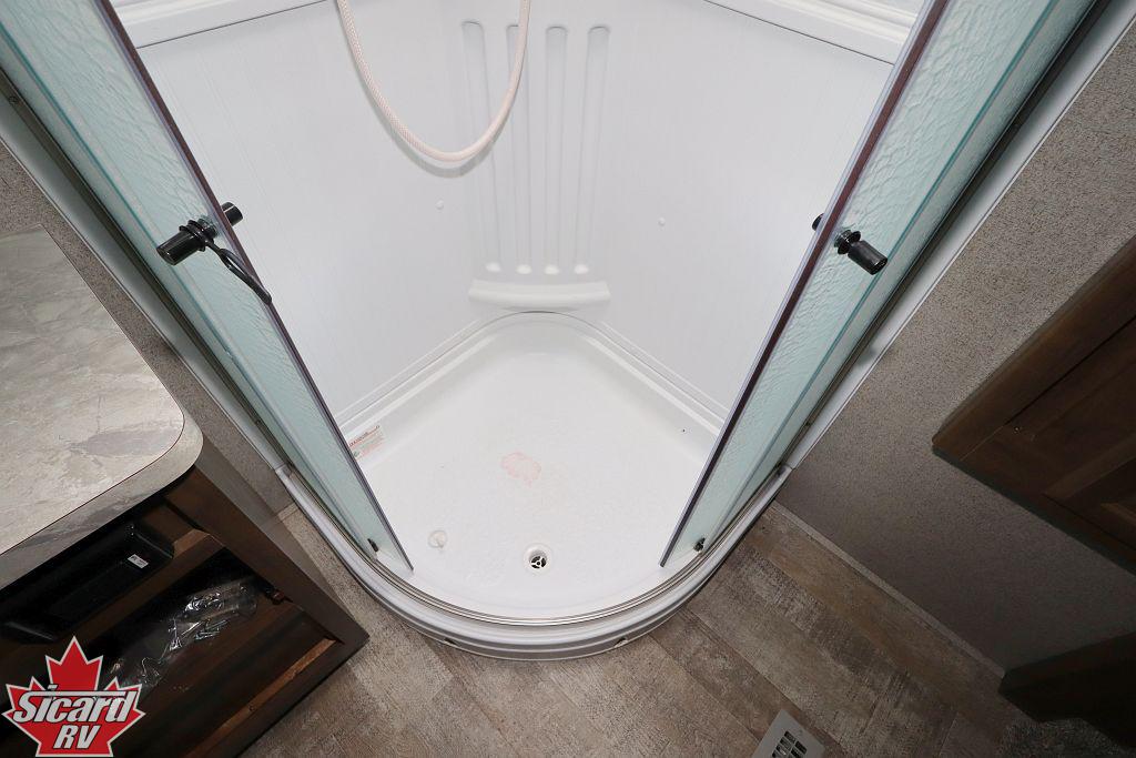 2019 FOREST RIVER ROCKWOOD ULTRA LITE 2898KS