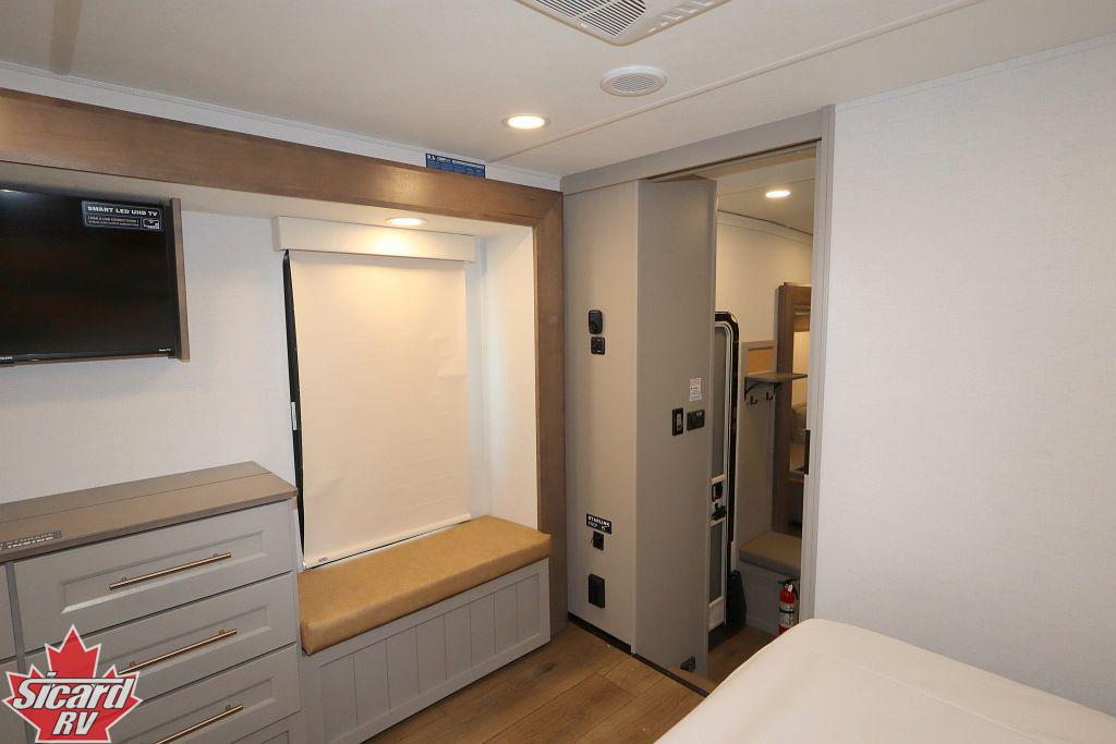 2026 ALLIANCE PARADIGM 370FB