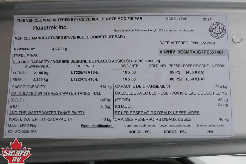 2024 ROADTREK PLAY PLAY