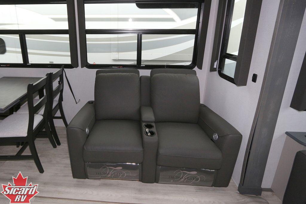 2024 KEYSTONE ALPINE 3303CK