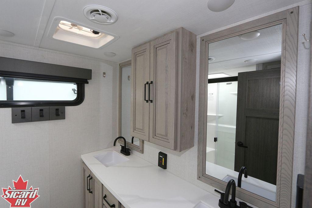 2024 KEYSTONE ALPINE 3303CK