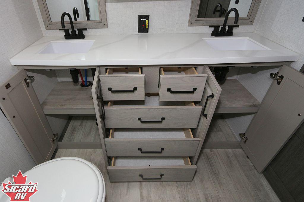 2024 KEYSTONE ALPINE 3303CK