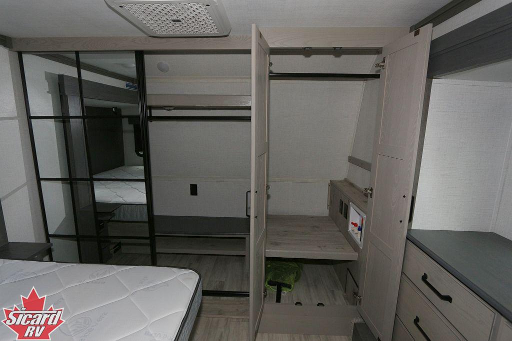 2024 KEYSTONE ALPINE 3303CK