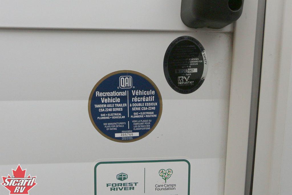 2025 FOREST RIVER WILDWOOD 27RK