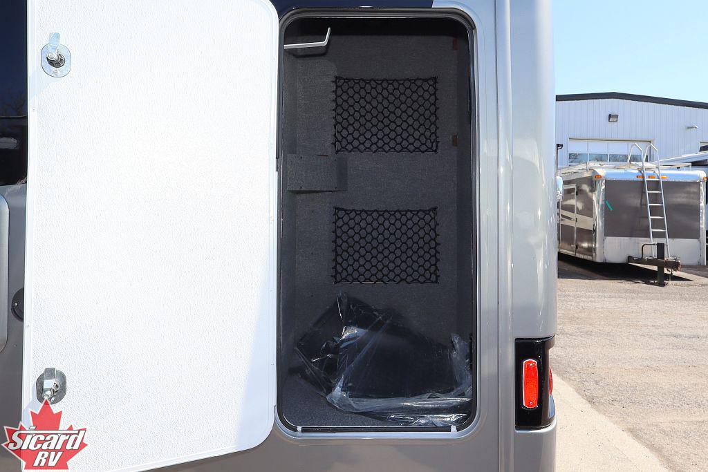2026 LEISURE TRAVEL VANS UNITY U24MBL