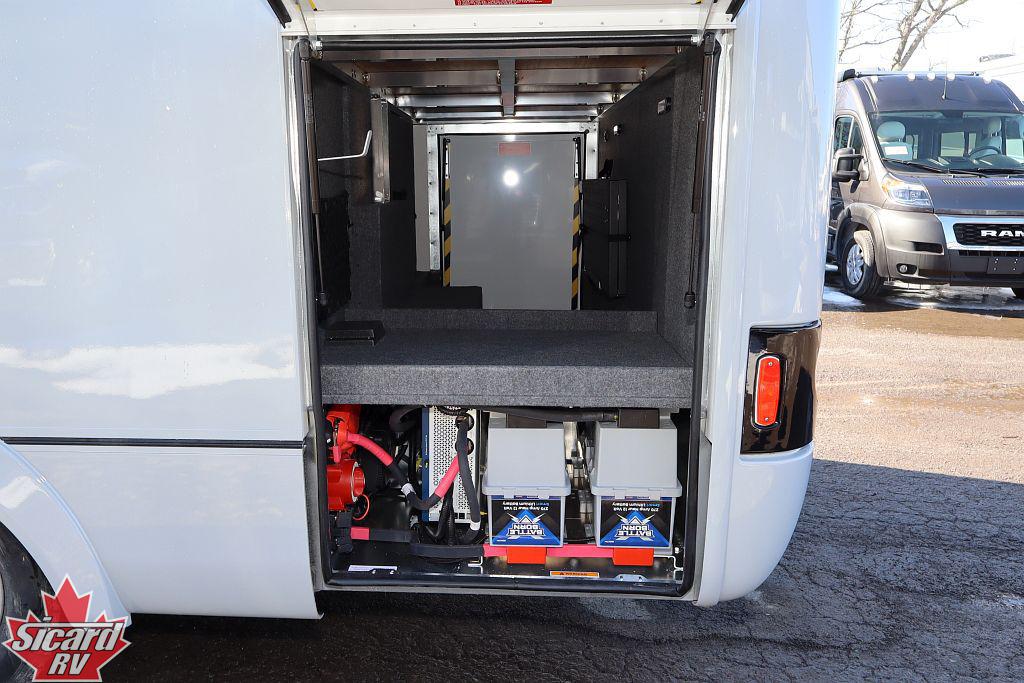 2026 LEISURE TRAVEL VANS WONDER W24RTB