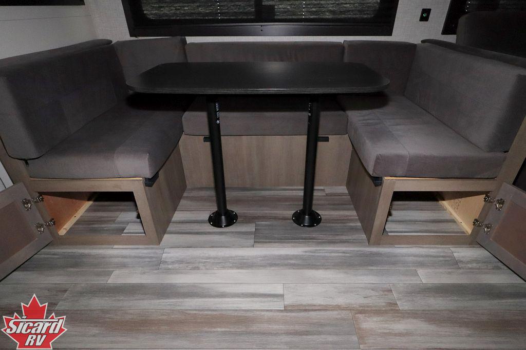 2025 JAYCO JAY FLIGHT 380DQS