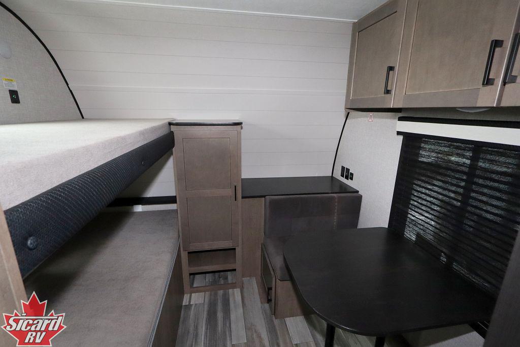 2025 JAYCO JAY FLIGHT 380DQS