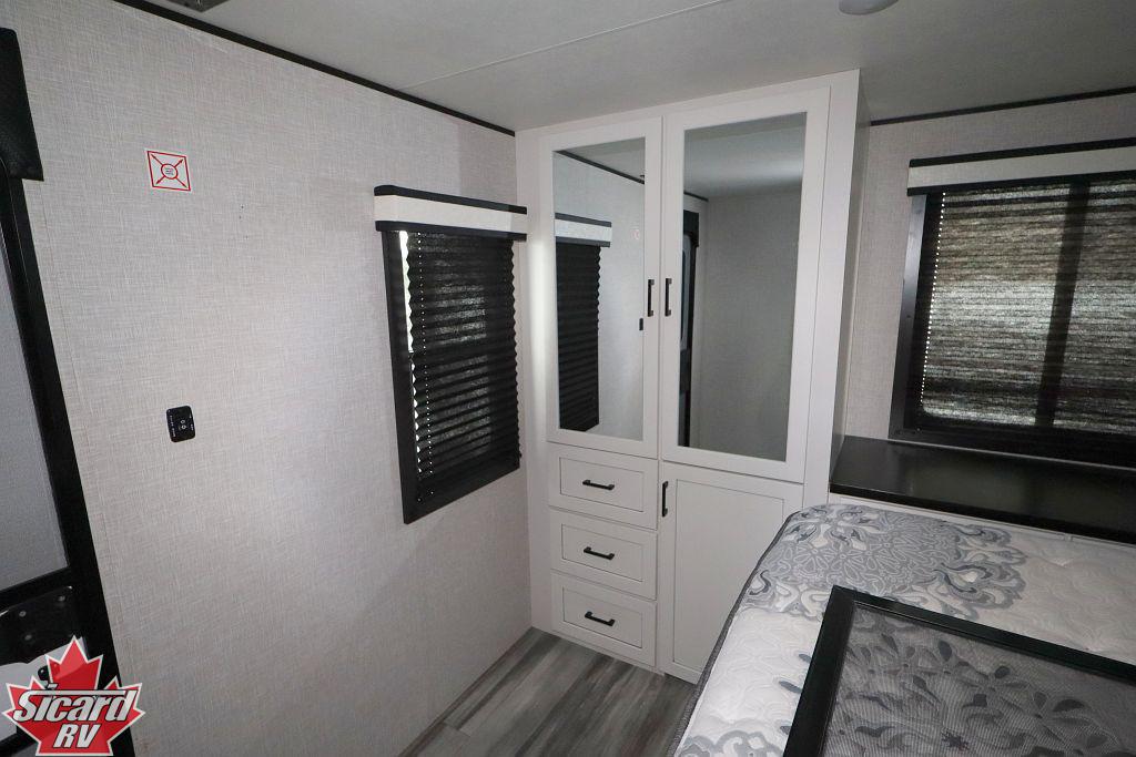 2025 JAYCO JAY FLIGHT 380DQS