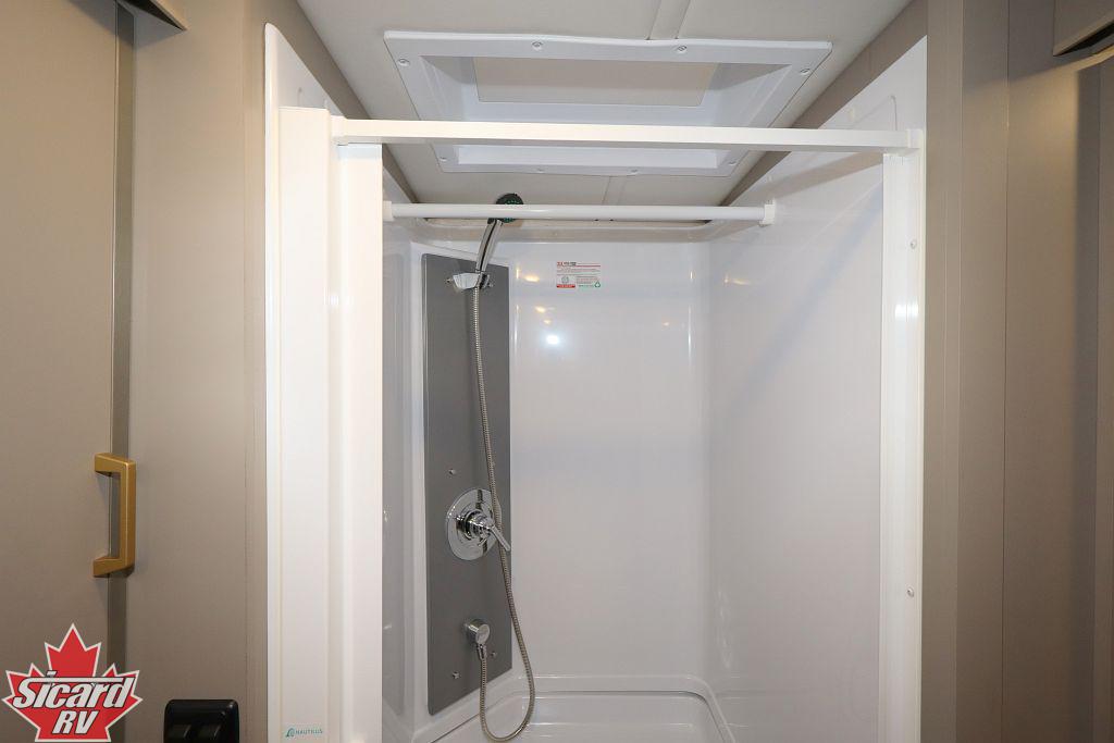 2025 WINNEBAGO VIEW 24T