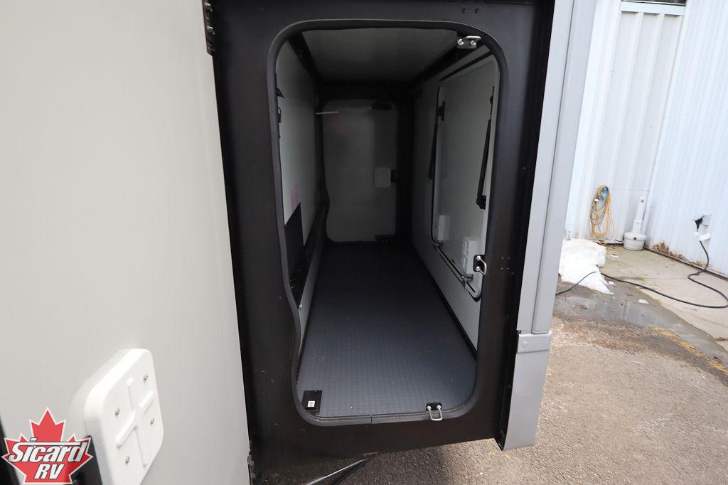 2025 WINNEBAGO VIEW 24T