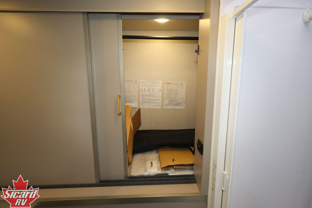 2025 WINNEBAGO VIEW 24T