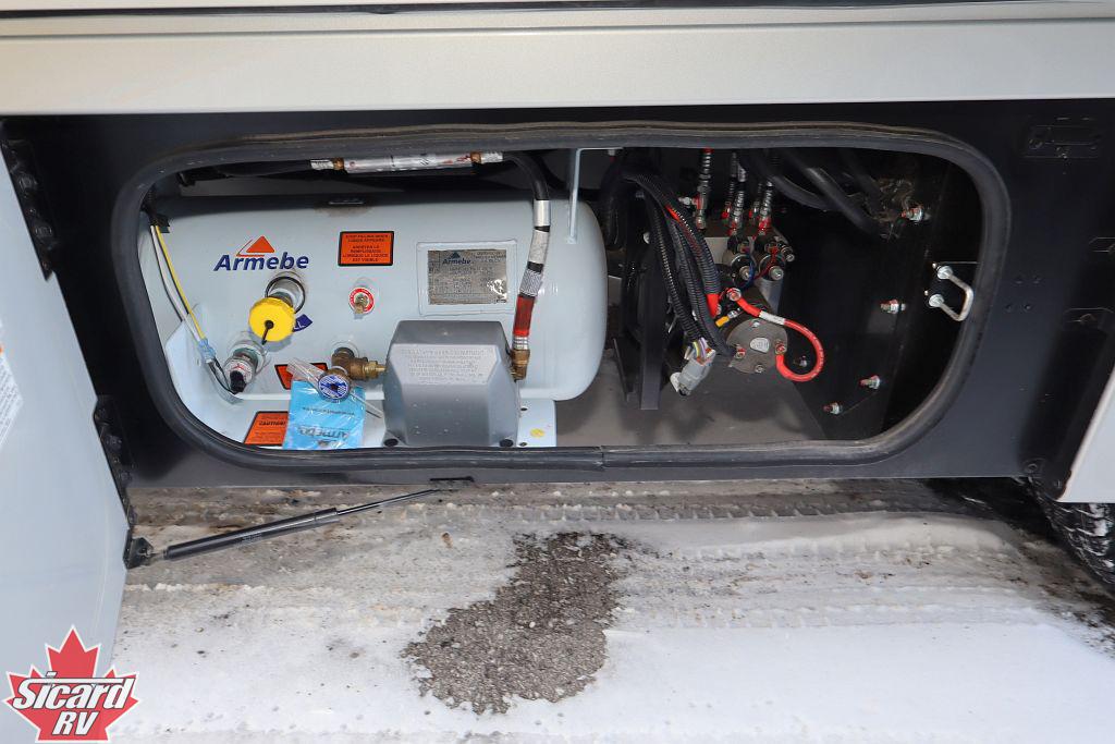 2025 WINNEBAGO VIEW 24T