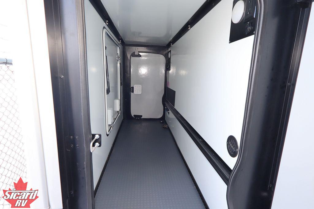 2025 WINNEBAGO VIEW 24T