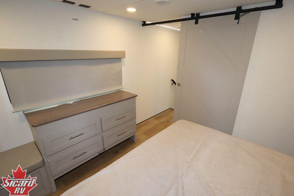 2026 ALLIANCE AVENUE 32RLS