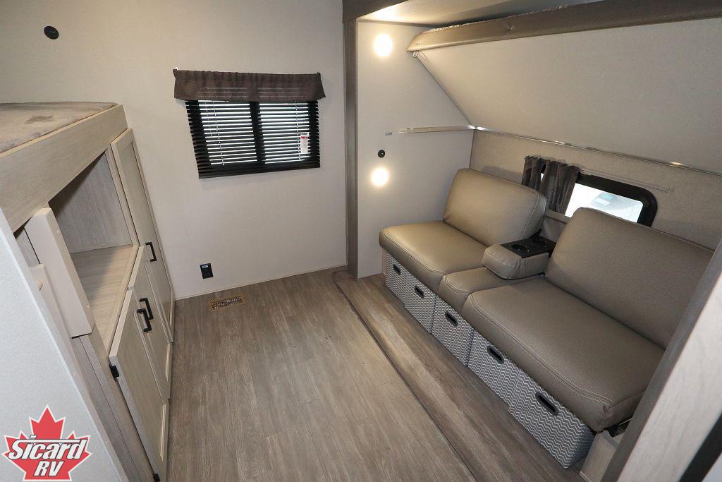 2026 FOREST RIVER AURORA 34BHTS