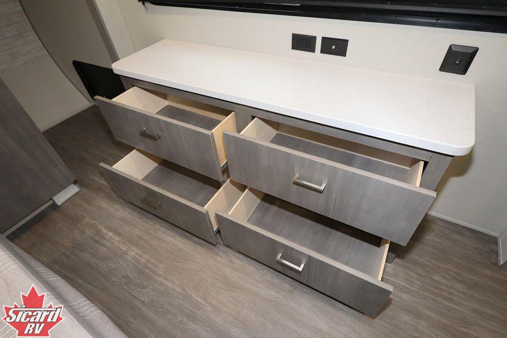 2026 FOREST RIVER AURORA 34BHTS