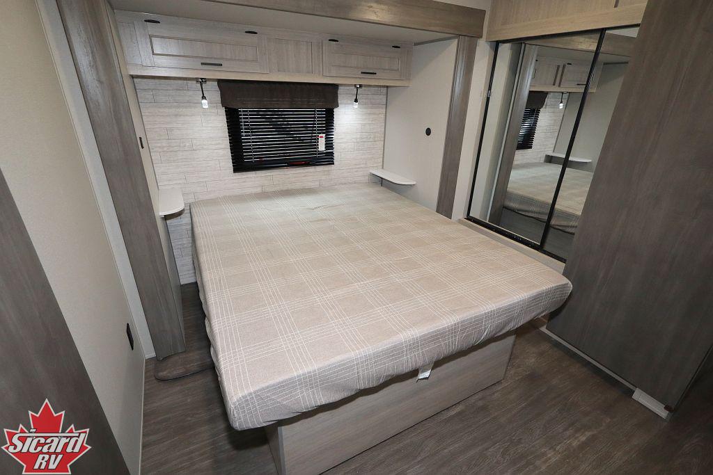 2026 FOREST RIVER AURORA 34BHTS