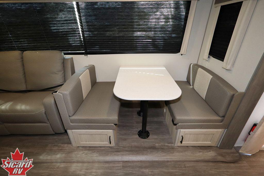 2026 FOREST RIVER AURORA 39FLTS