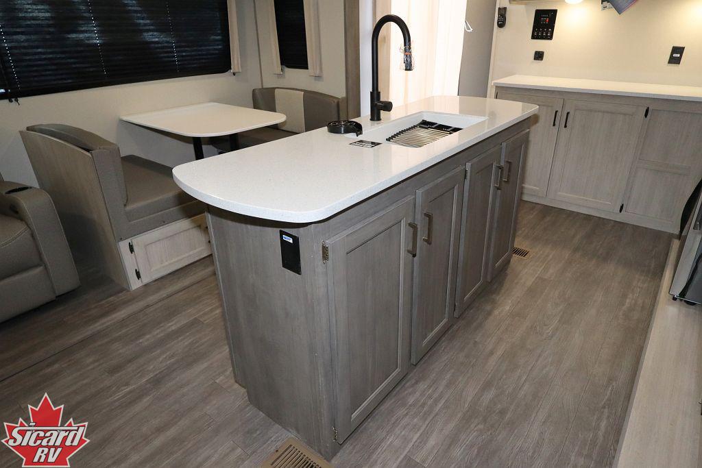 2026 FOREST RIVER AURORA 39FLTS