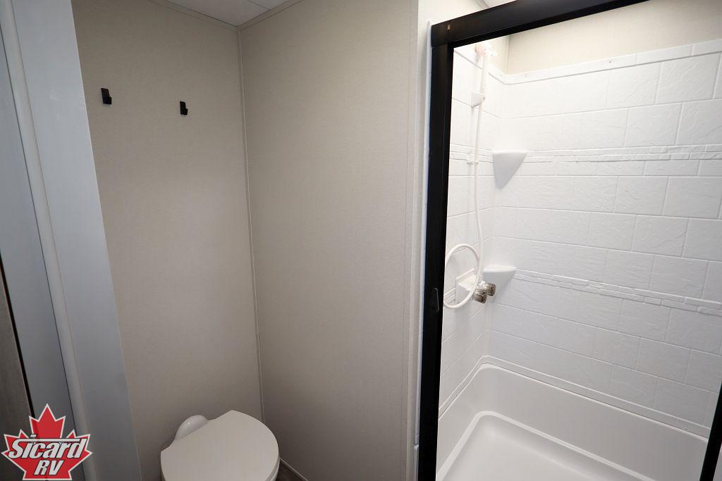 2026 FOREST RIVER AURORA 39FLTS