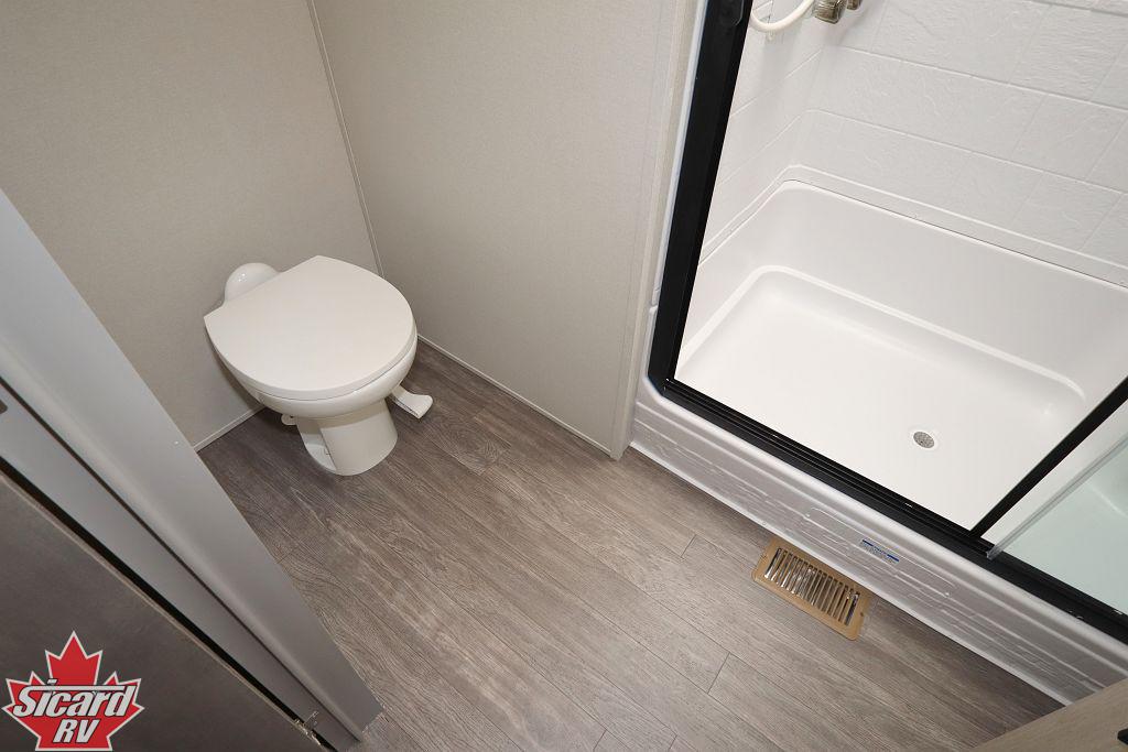 2026 FOREST RIVER AURORA 39FLTS