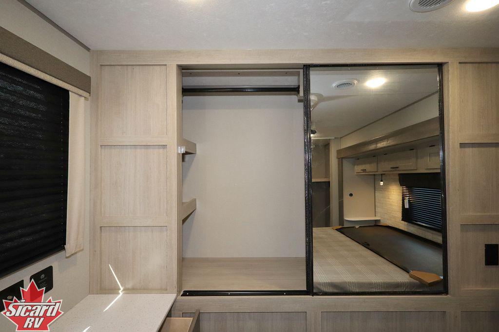 2026 FOREST RIVER AURORA 39FLTS