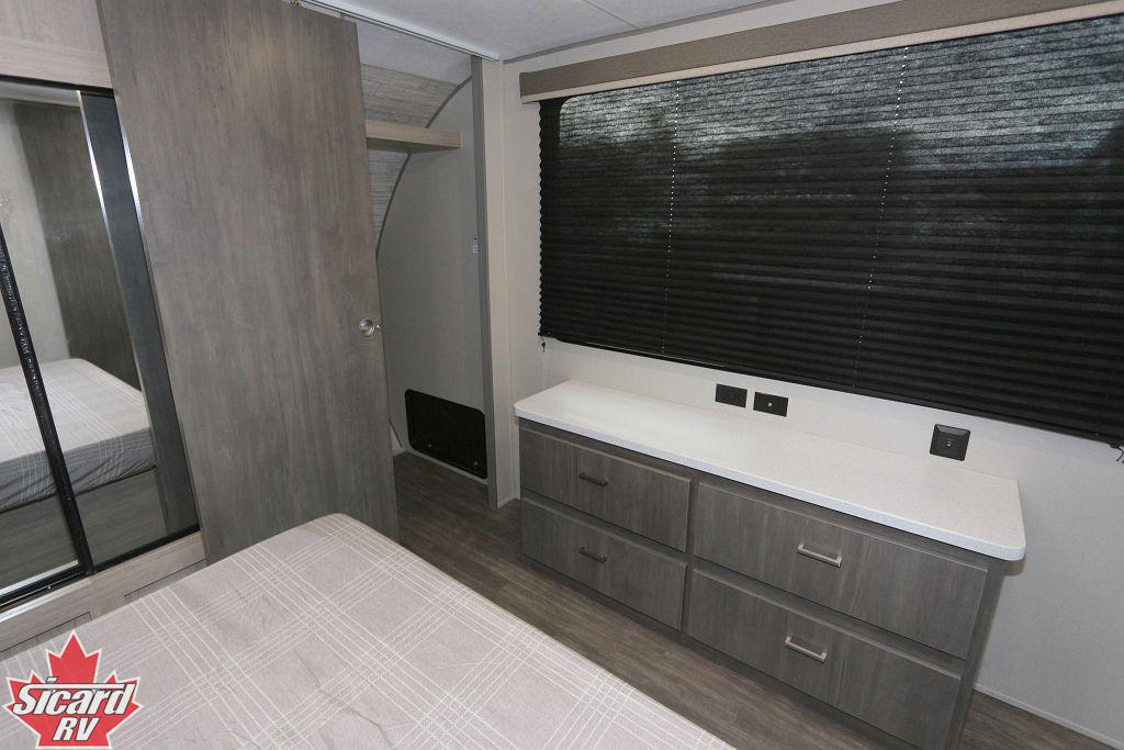 2026 FOREST RIVER AURORA 31KDS