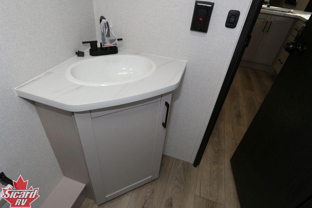 2026 JAYCO JAY FEATHER SL 26BHSL