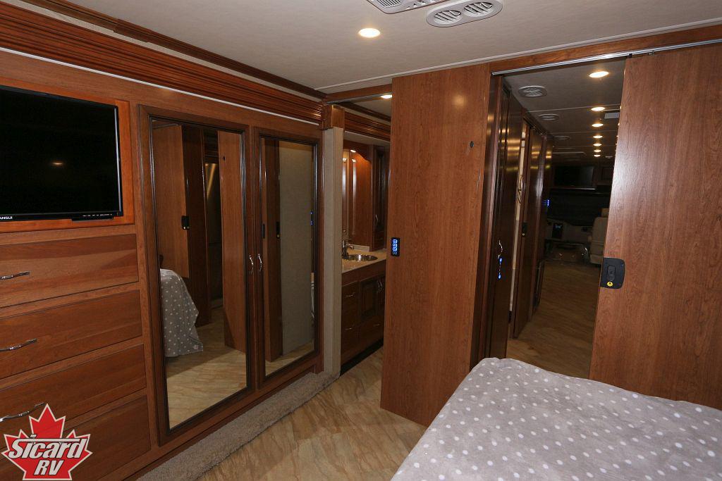 2017 HOLIDAY RAMBLER VACATIONER 35P