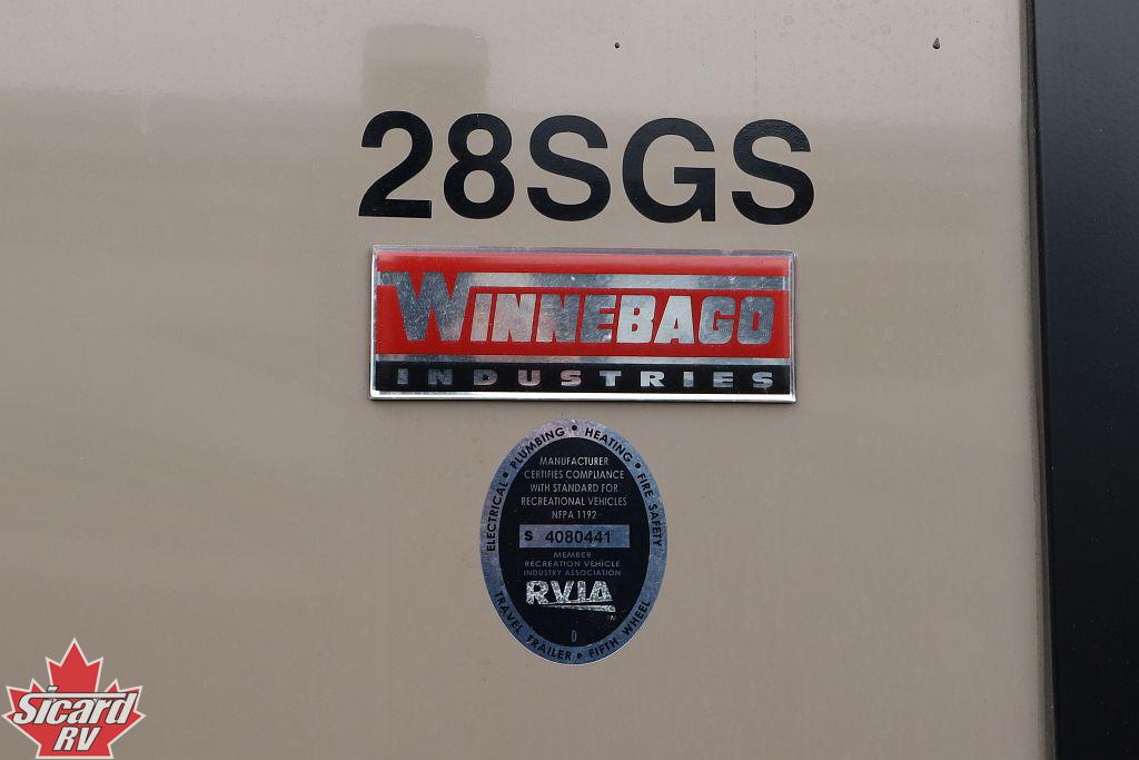 2017 WINNEBAGO VOYAGE 28SGS