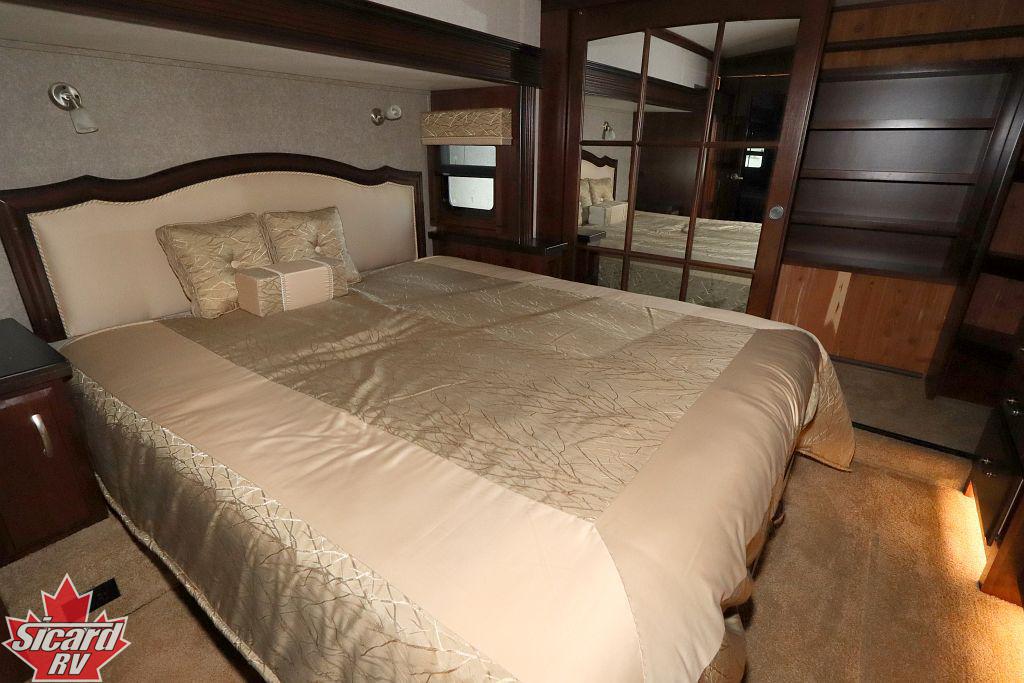 2017 JAYCO DESIGNER 37RS