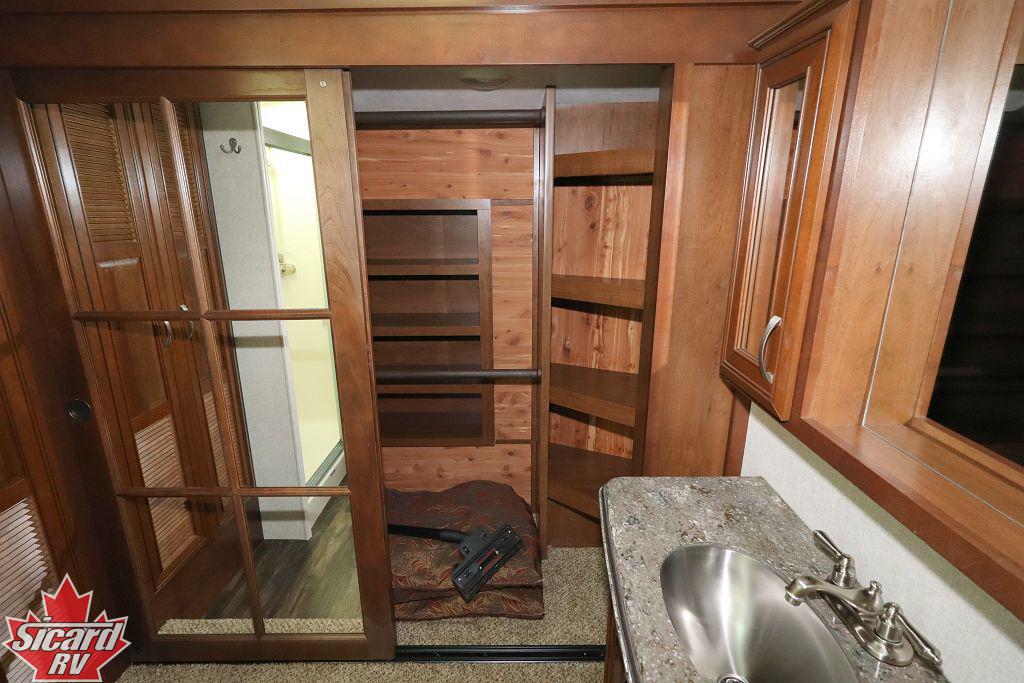 2017 JAYCO PINNACLE 36FBTS