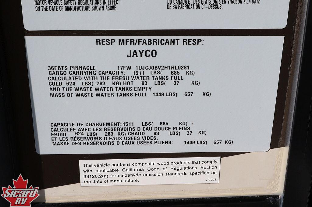 2017 JAYCO PINNACLE 36FBTS