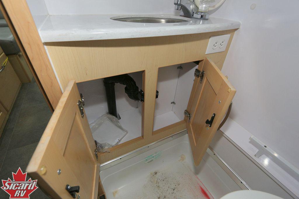 2017 PLEASUREWAY PLATEAU TS