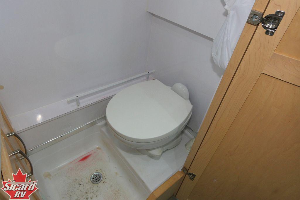 2017 PLEASUREWAY PLATEAU TS