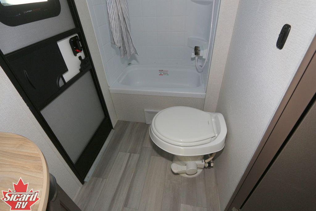 2025 CRUISER RV AVENIR 27BH