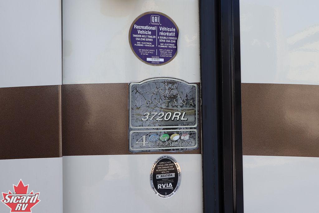 2017 KEYSTONE MONTANA 3720RL