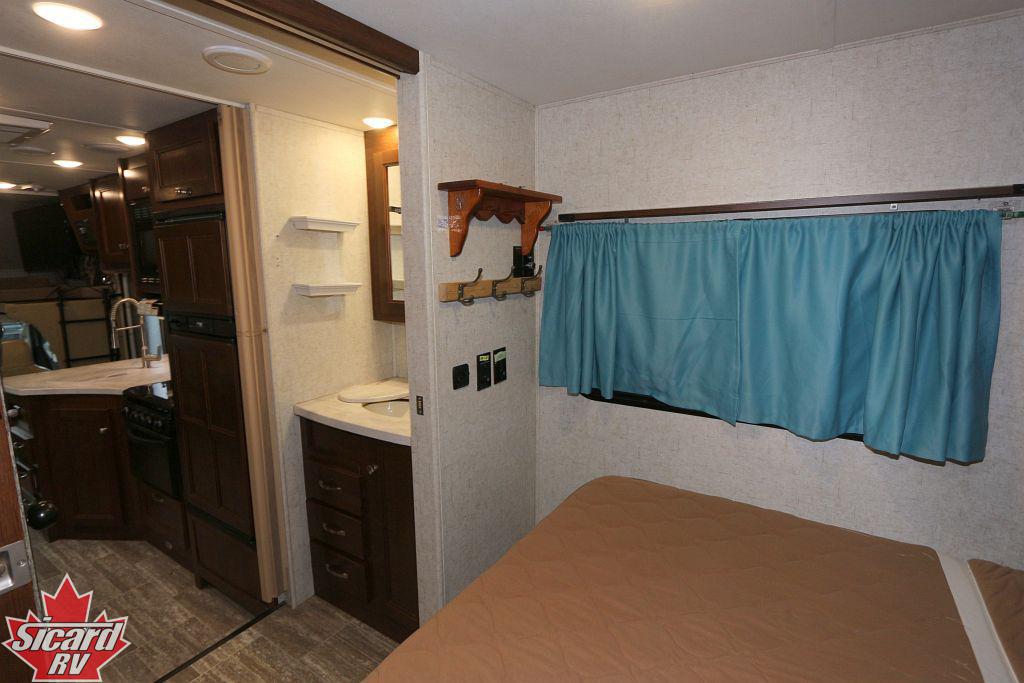 2018 FOREST RIVER SUNSEEKER 2500TS