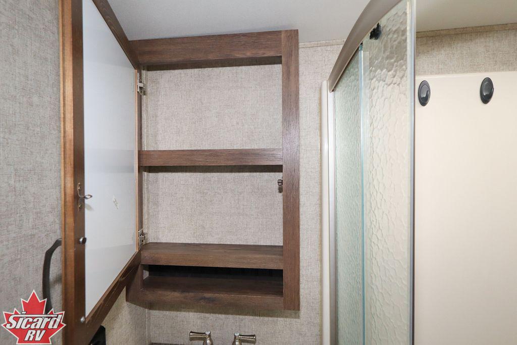 2016 KEYSTONE AVALANCHE 380FL