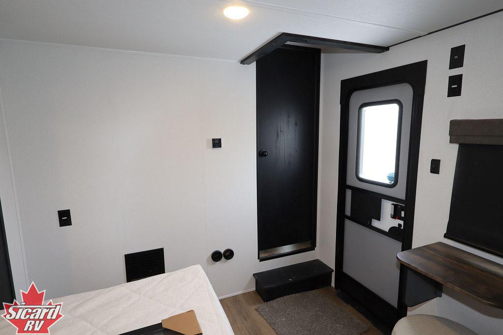 2026 PALOMINO PUMA VISTA 402LFT