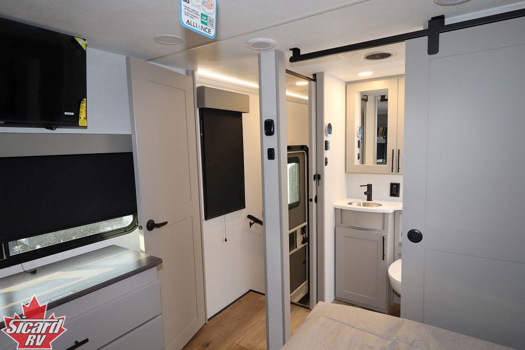 2026 ALLIANCE VALOR 37V11