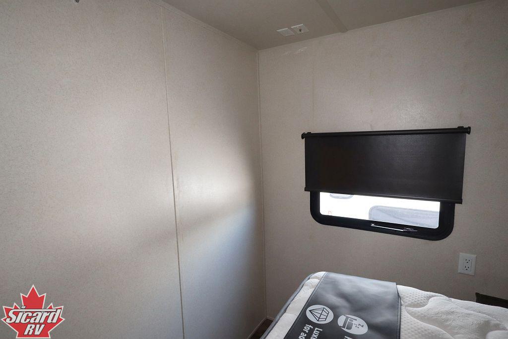 2018 FOREST RIVER SALEM 27RKSS