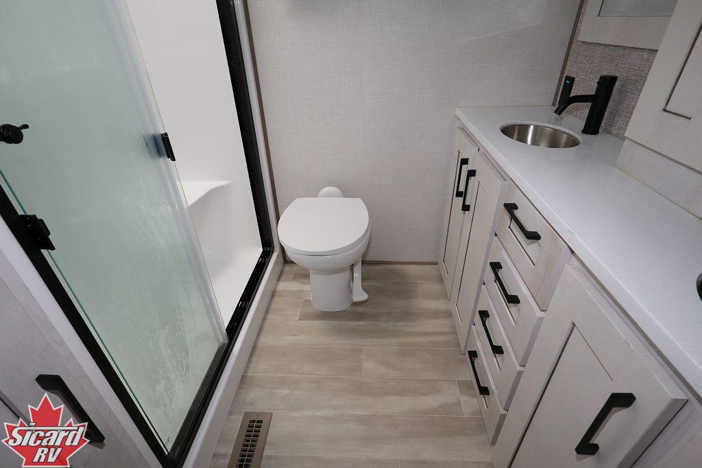 2024 KZ DURANGO GOLD G391RKF